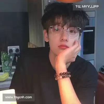 滑昊章